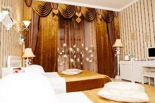 Гостиница Бутик-отель Green House Тюмень Стандартный двухместный номер с 2 отдельными кроватями-5